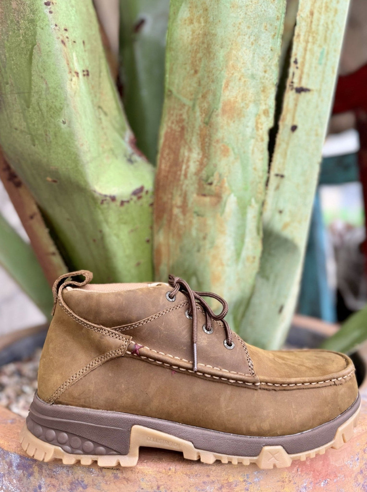 Men's Composite Toe Moc Toe Lace-Up Work Boot