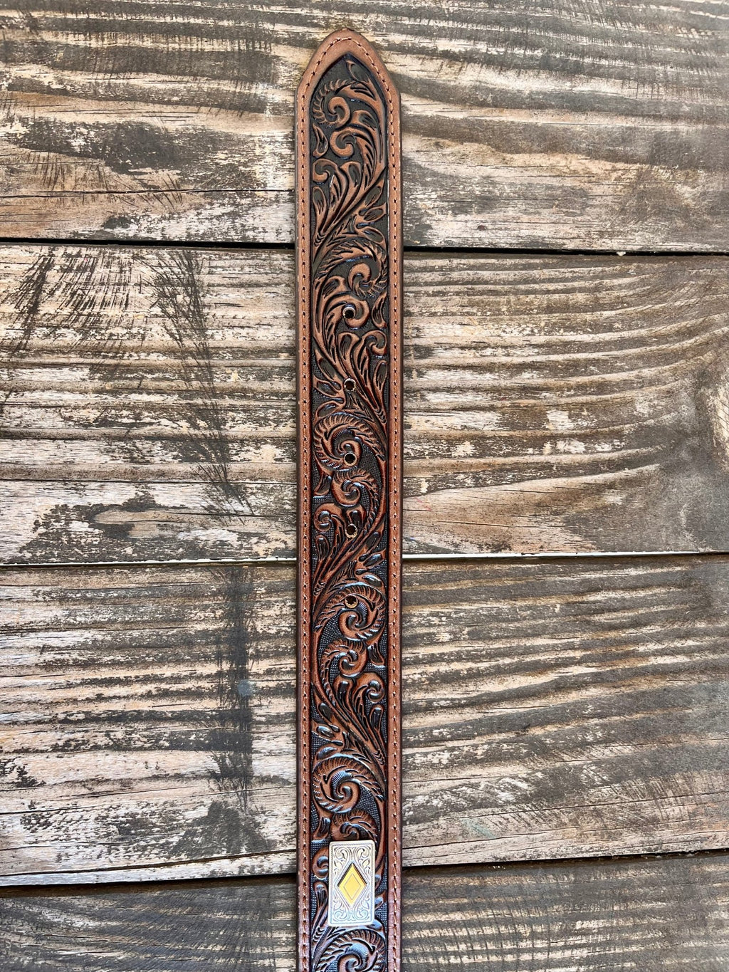 Men's Diamond Tooled Leather Belt