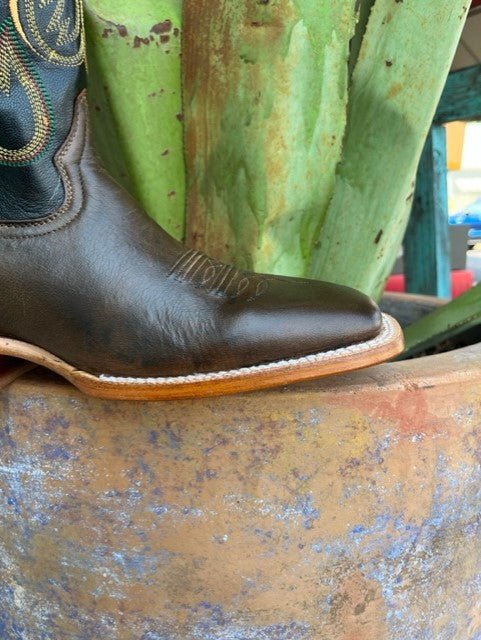 Men's Goat Leather Wide Square Toe Western Boot