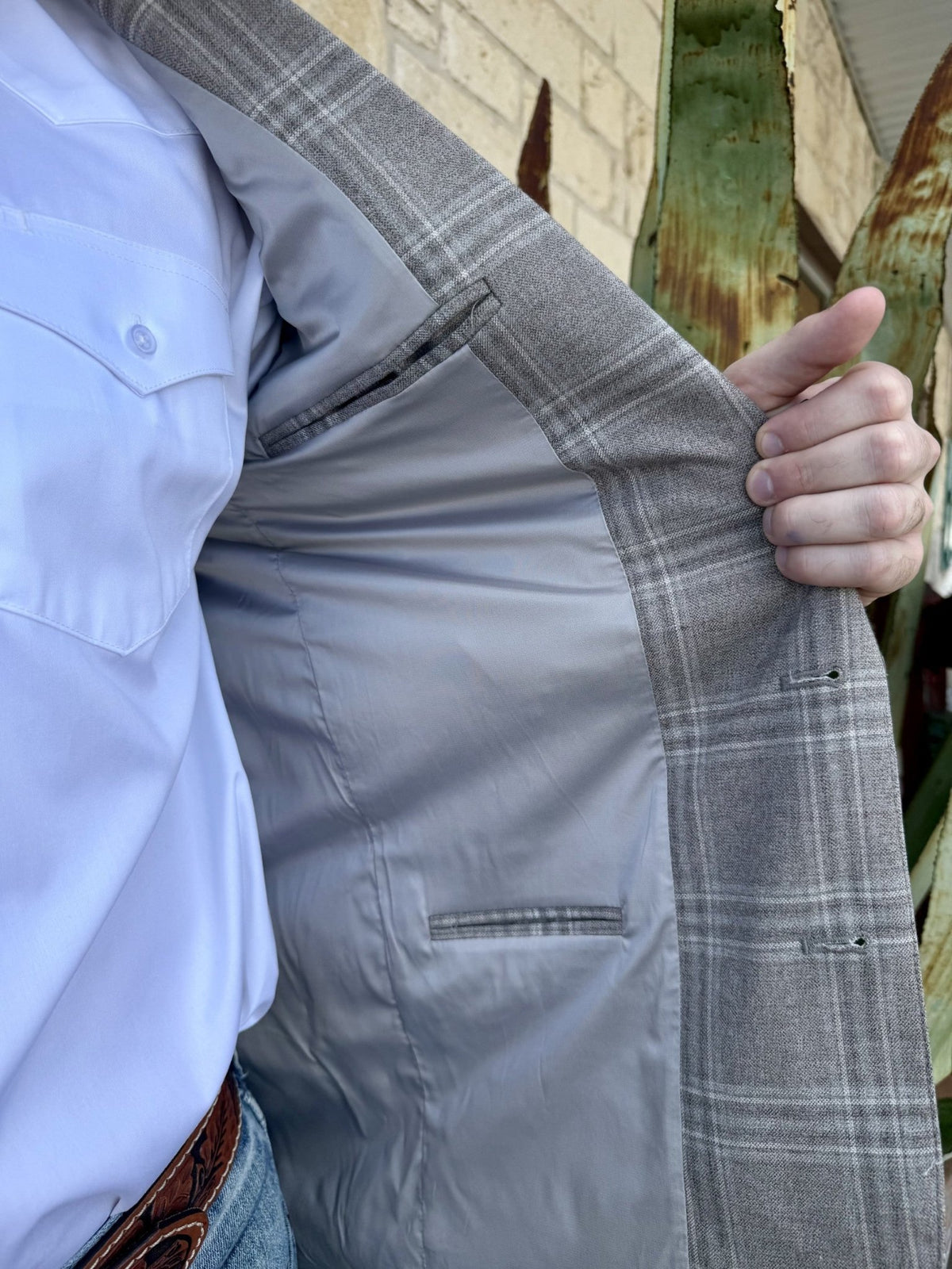 Men's Light Gray Plaid Sport Coat