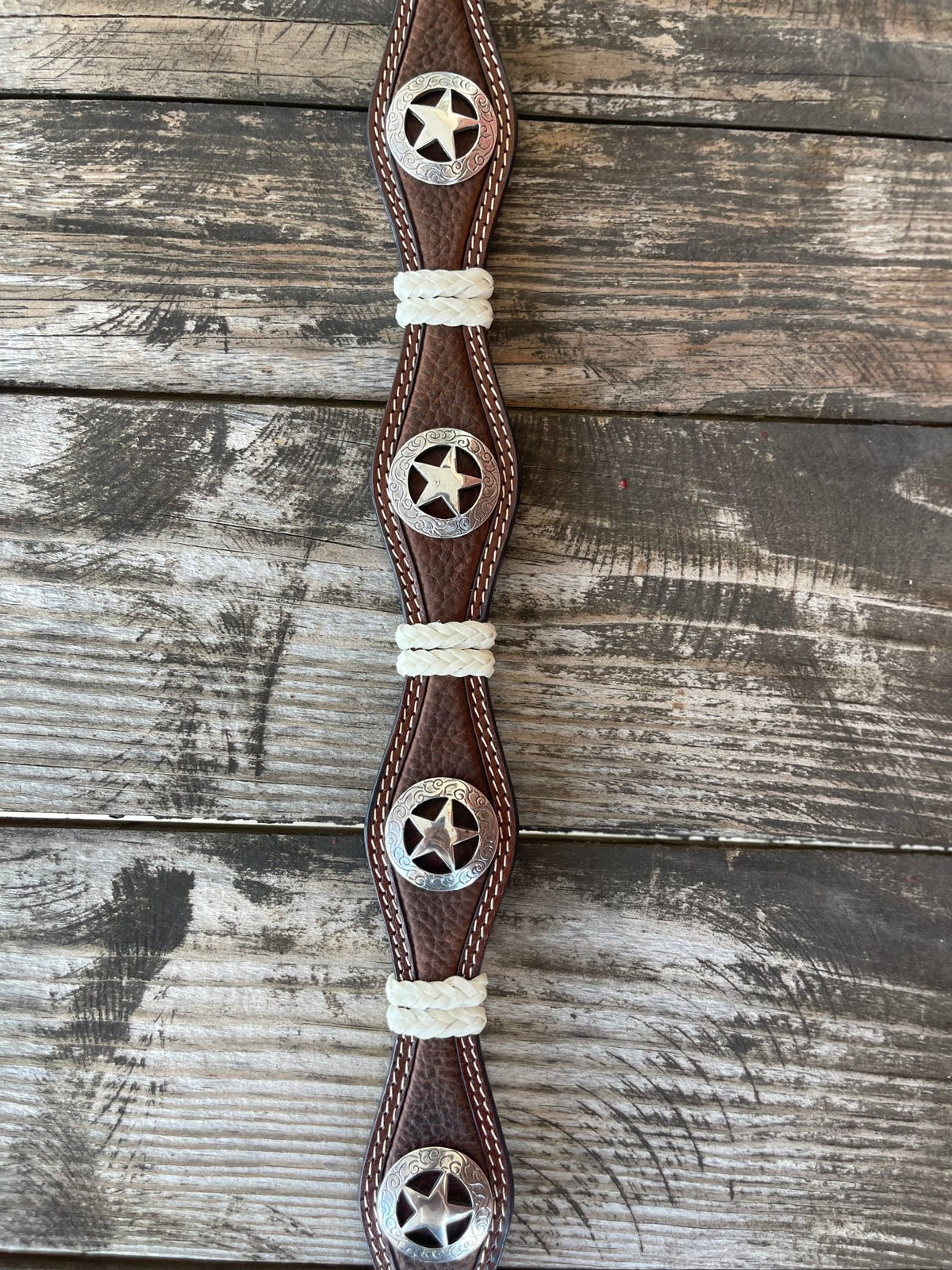 Men's Scalloped Star Concho Tooled Leather Belt