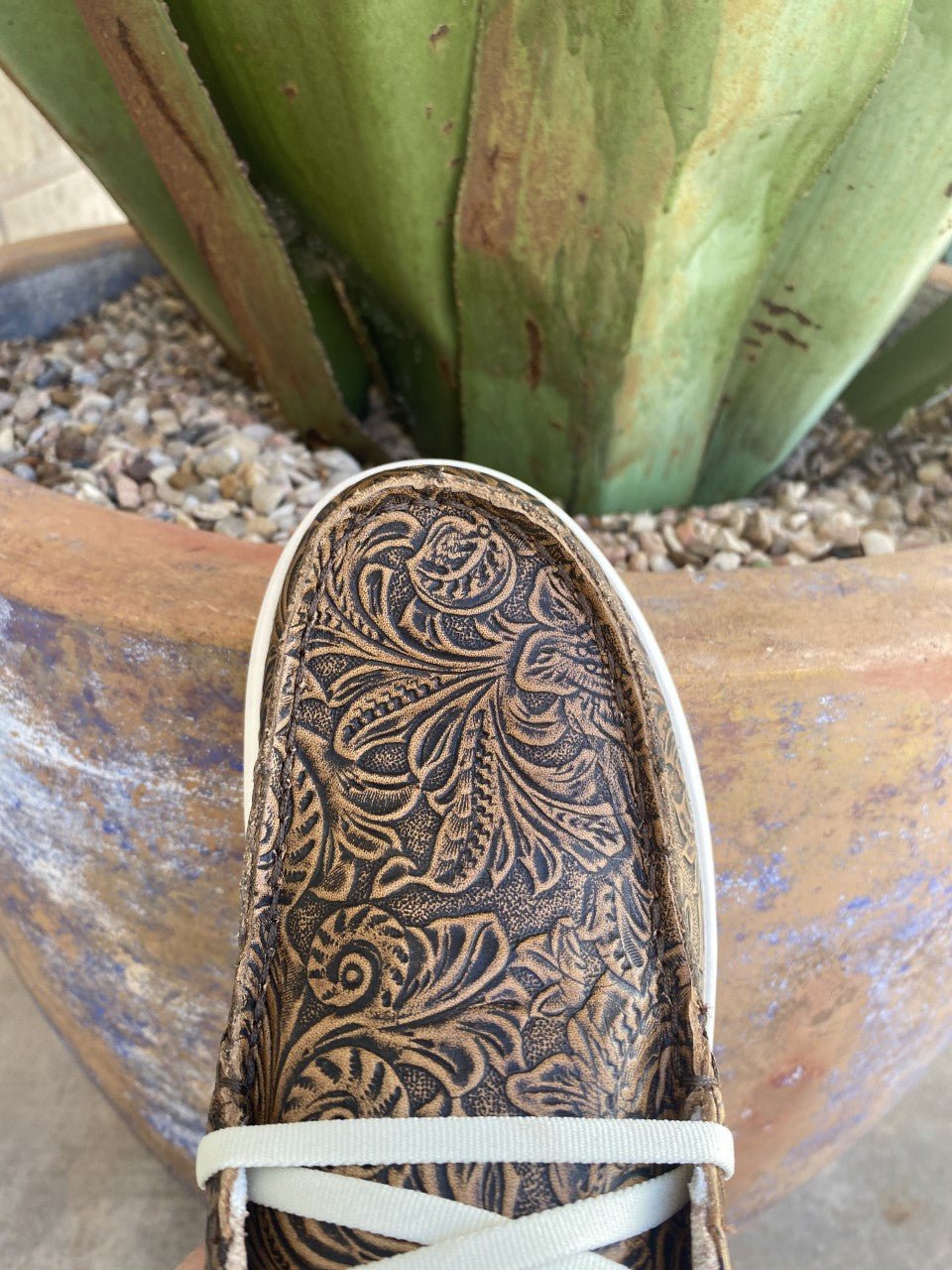 Women's Ariat Hilo Brown Tooled Leather Slip-On
