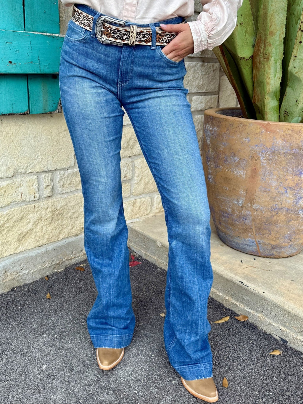 Women's Ariat Olympia High Rise Slim Trouser Flare Jean
