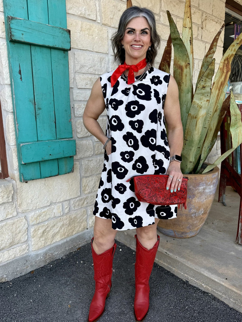 Women's Black and White Floral Shift Dress