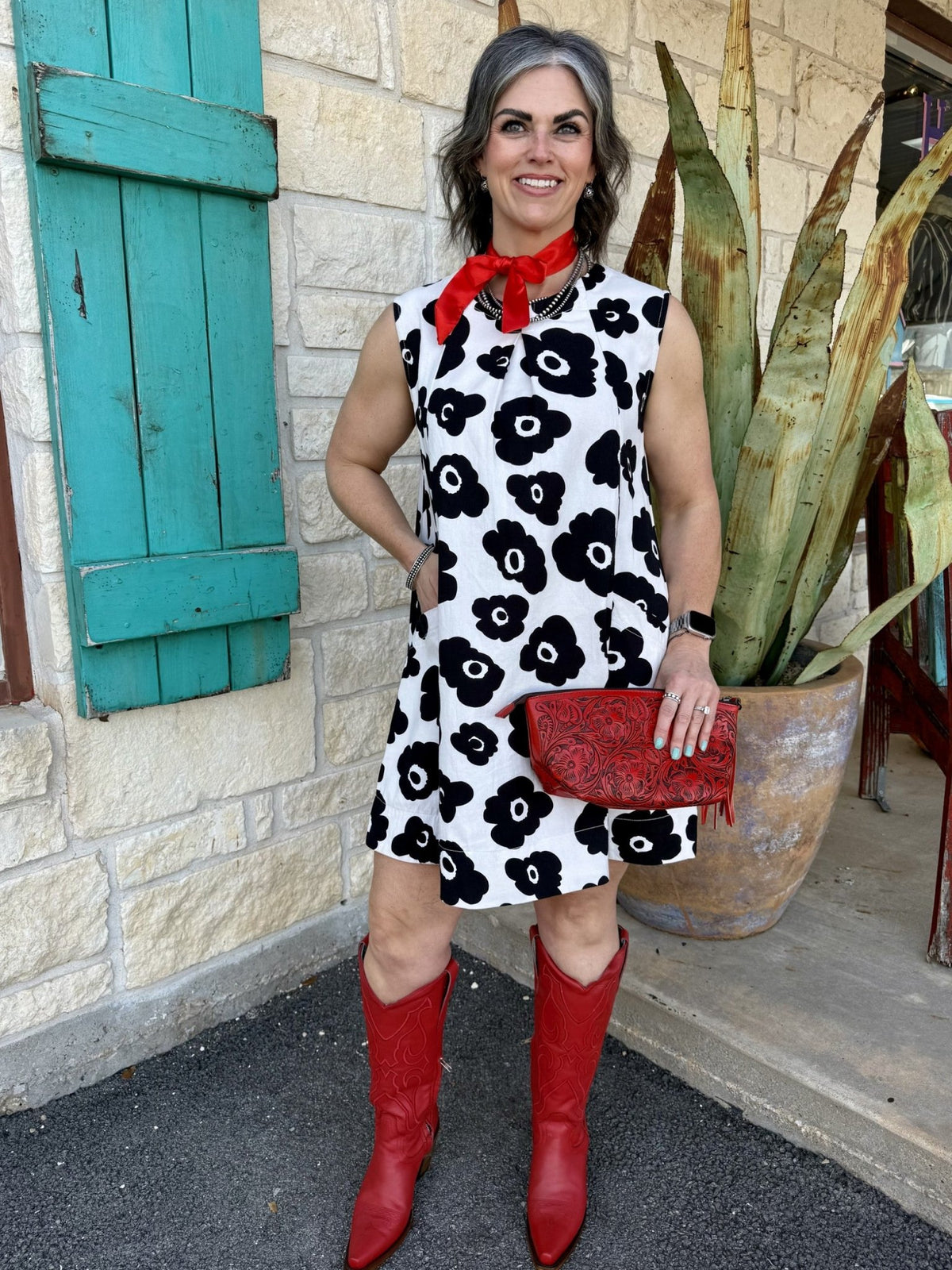 Women's Black and White Floral Shift Dress