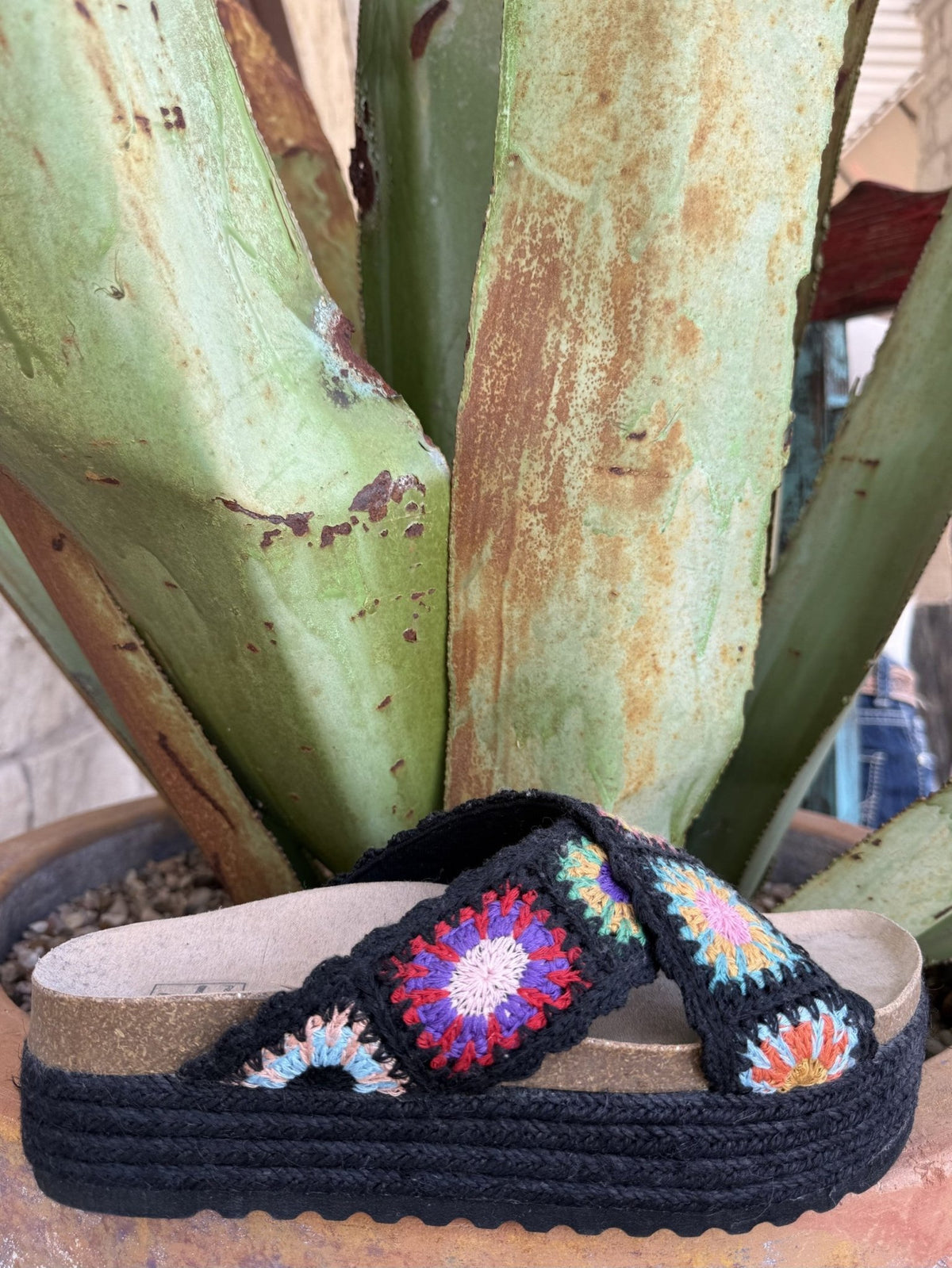 Women's Black Multicolor Crochet Flower Platform Sandal
