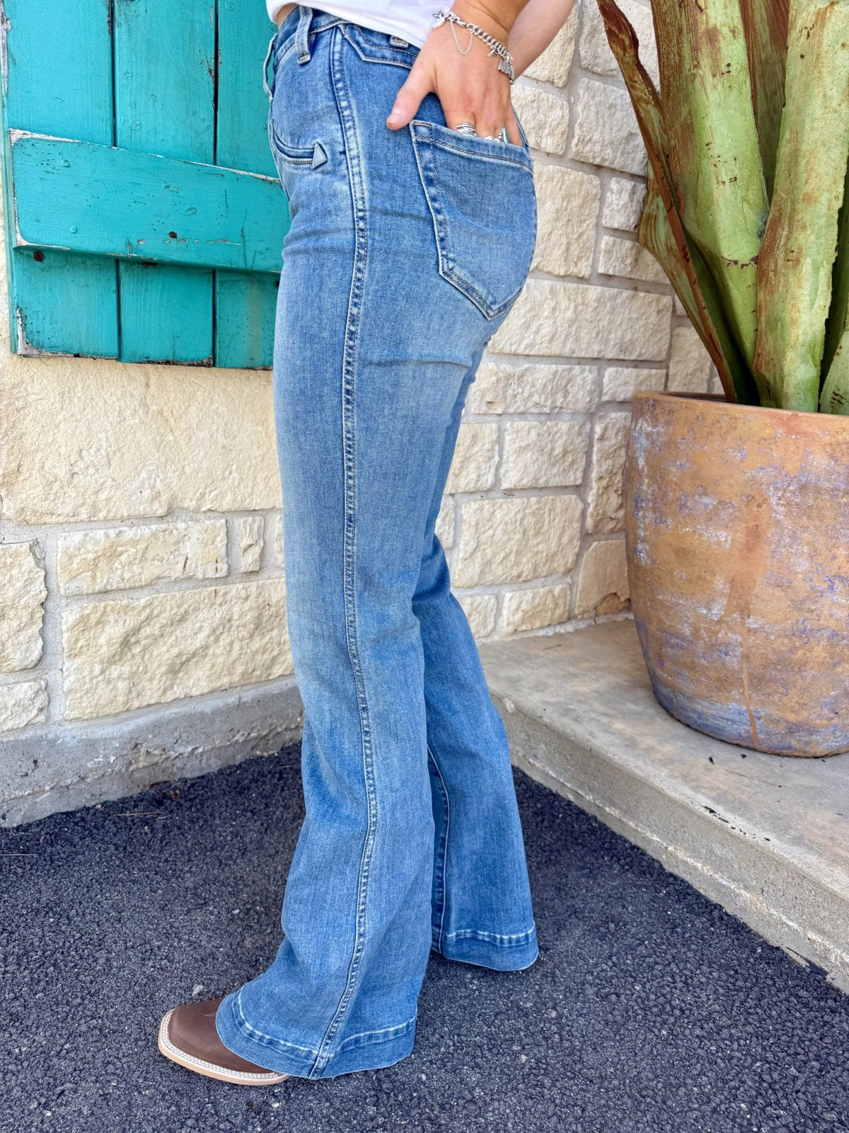 Women's Rock & Roll Denim High Rise Trouser Smiley Jean - Light Wash