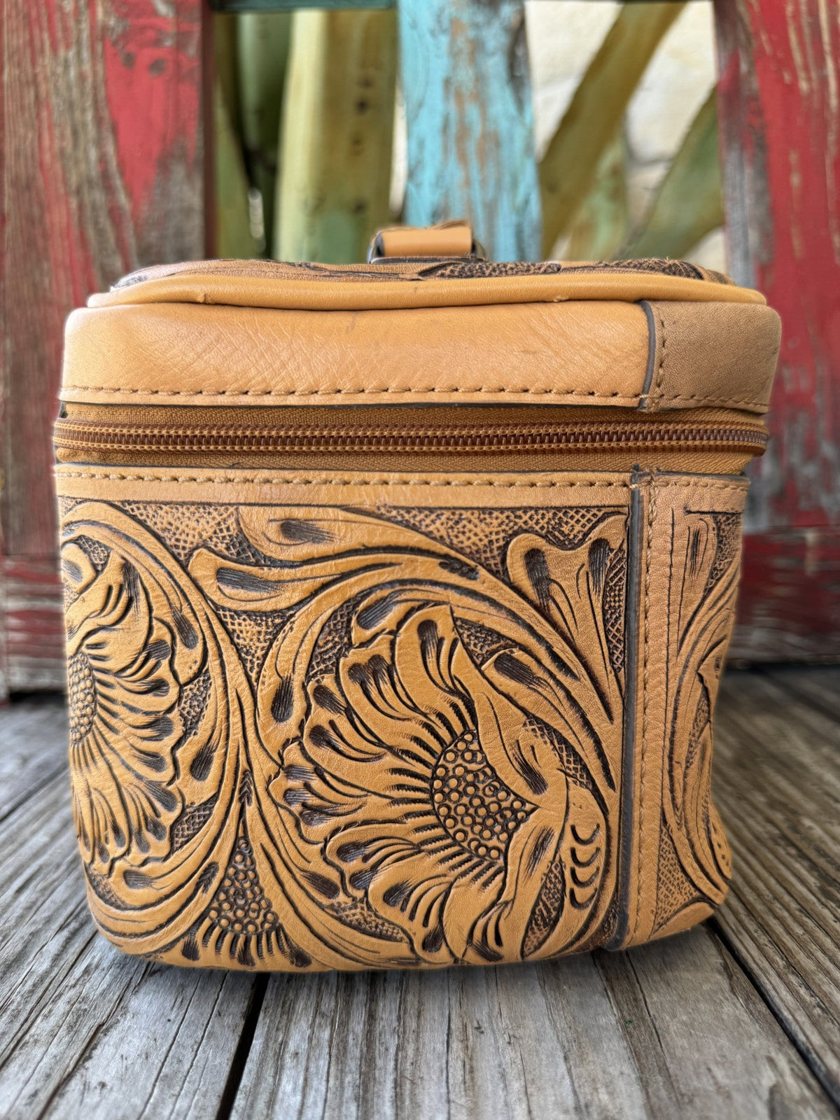 Women's Tan Floral Tooled Leather Jewelry & Makeup Case