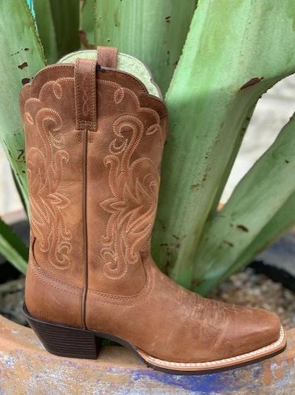 Ariat Ladies Cowgirl brown western boot with riding heel - 15845