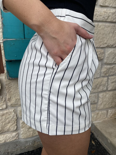 Ladies Striped Shorts in Black & White - 73949 - Blair's Western Wear Marble Falls, TX