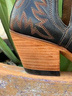 Women's Ariat Dixon Black Western Bootie