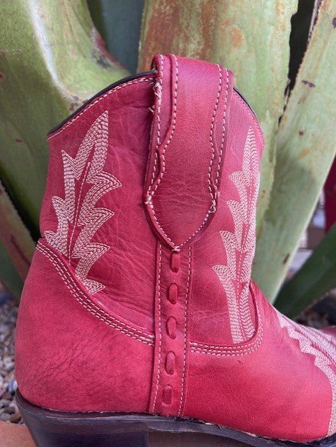 Women's Corral Red Zip Bootie